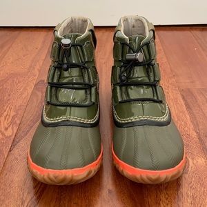 Sorel Women’s Out N About Glow Boots